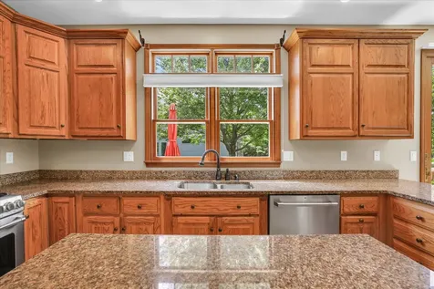 2701 Summerhill Lane Champaign IL 61822
