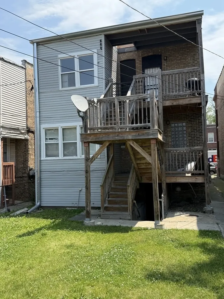 7544 South Sangamon Street Chicago IL 60620