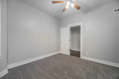5610 South Michigan Street Chicago IL 60606