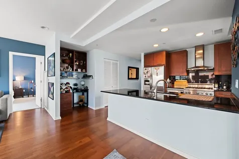 240 East Illinois Street Chicago IL 60611