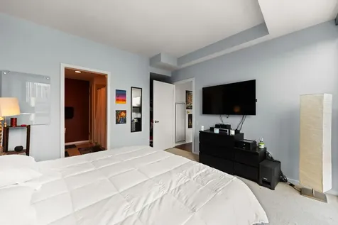 240 East Illinois Street Chicago IL 60611
