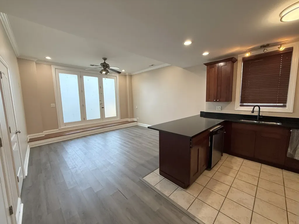 2513 West Congress Parkway Chicago IL 60612