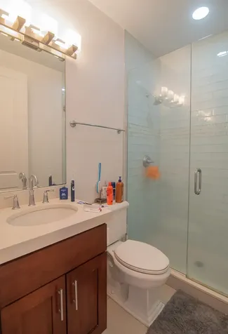 3718 North Wilton Avenue Chicago IL 60613