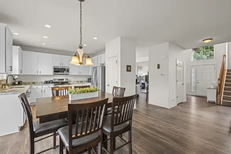 910 Marble Court Volo IL 60073