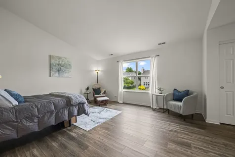910 Marble Court Volo IL 60073