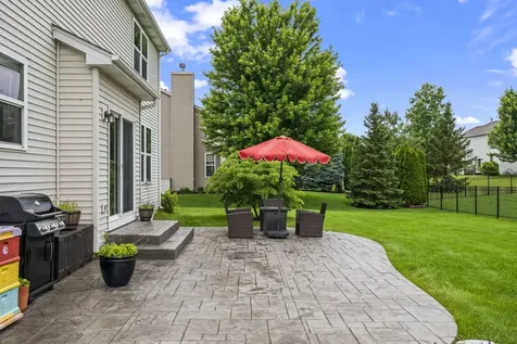 910 Marble Court Volo IL 60073