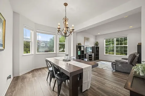 910 Marble Court Volo IL 60073