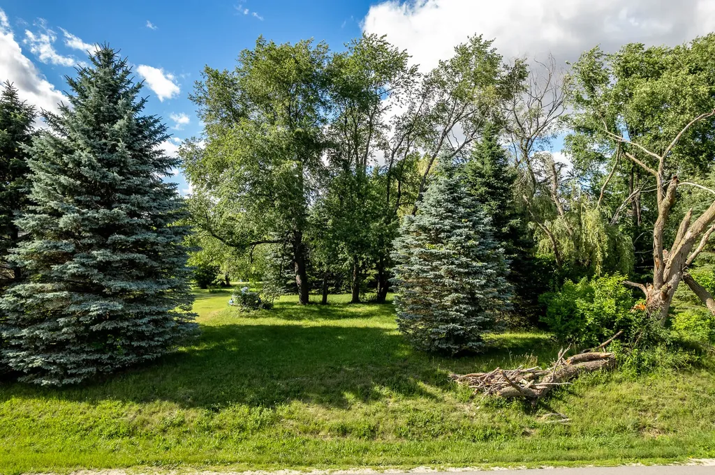 304 Briar Cliff Street SW Poplar Grove IL 61065