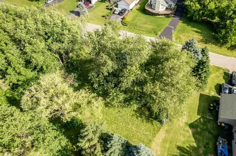 304 Briar Cliff Street SW Poplar Grove IL 61065