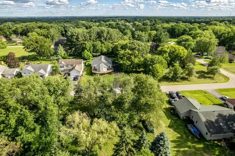 304 Briar Cliff Street SW Poplar Grove IL 61065