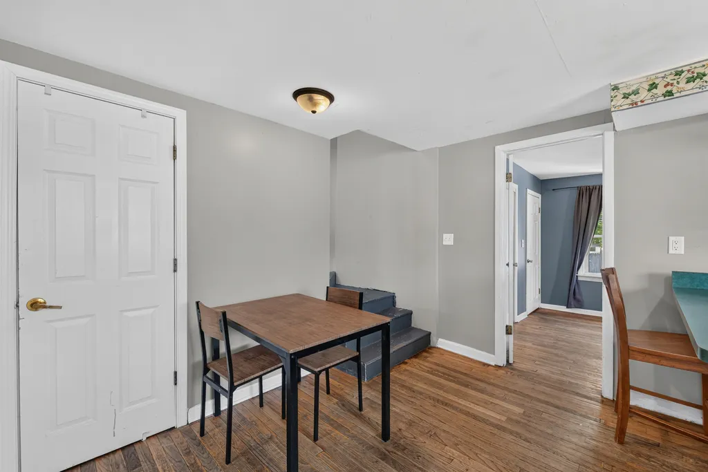 1149 South Spencer Street Aurora IL 60505