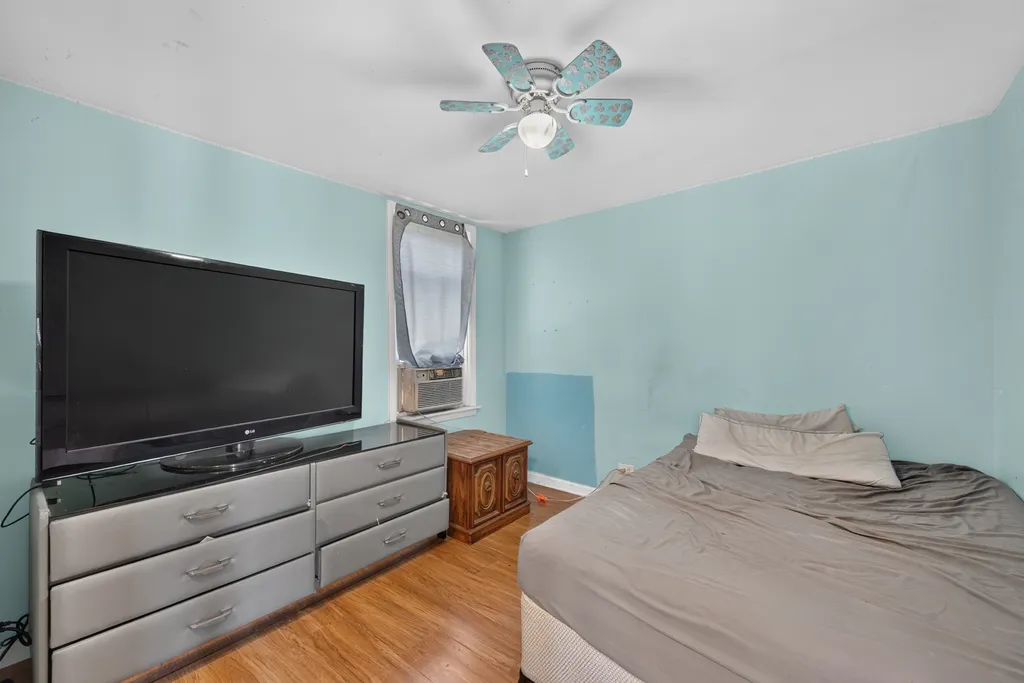 1149 South Spencer Street Aurora IL 60505