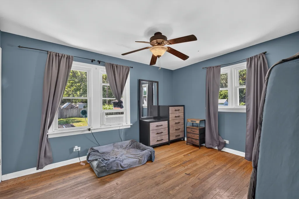 1149 South Spencer Street Aurora IL 60505