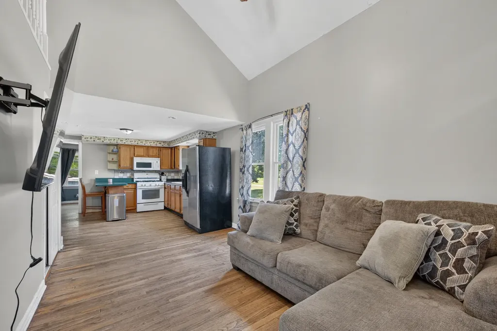 1149 South Spencer Street Aurora IL 60505