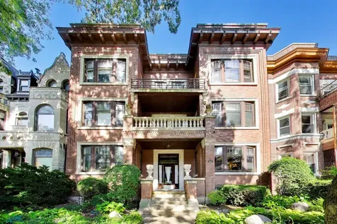 5525 South Cornell Avenue Chicago IL 60637