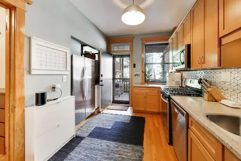 5525 South Cornell Avenue Chicago IL 60637