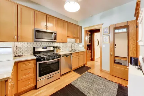 5525 South Cornell Avenue Chicago IL 60637