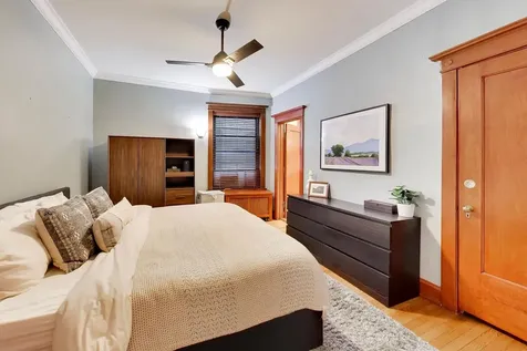 5525 South Cornell Avenue Chicago IL 60637