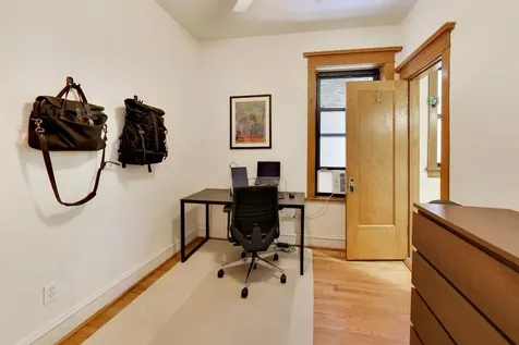 5525 South Cornell Avenue Chicago IL 60637