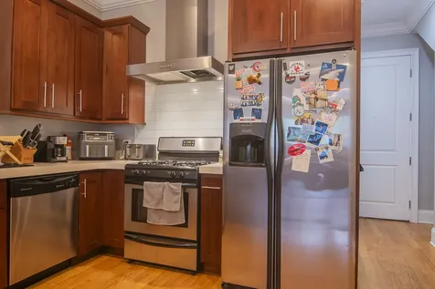 3718 North Wilton Avenue Chicago IL 60613
