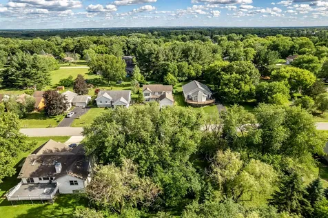 306 Briar Cliff Street SW Poplar Grove IL 61065