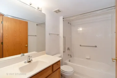 4210 North Natchez Avenue Chicago IL 60634