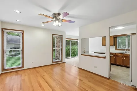 2109 North Charter Point Drive Arlington Heights IL 60004
