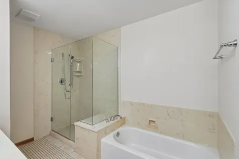 2109 North Charter Point Drive Arlington Heights IL 60004