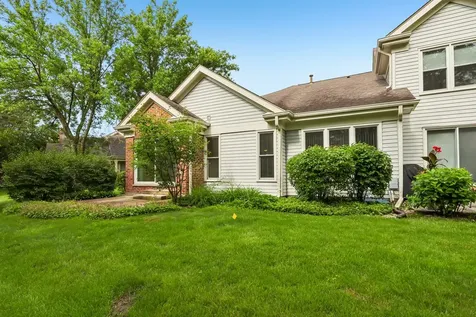 2109 North Charter Point Drive Arlington Heights IL 60004