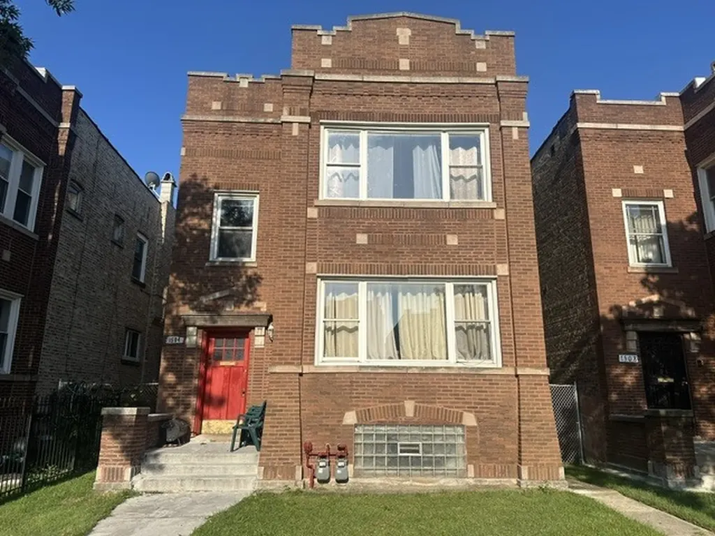 1506 North Mayfield Avenue Chicago IL 60651