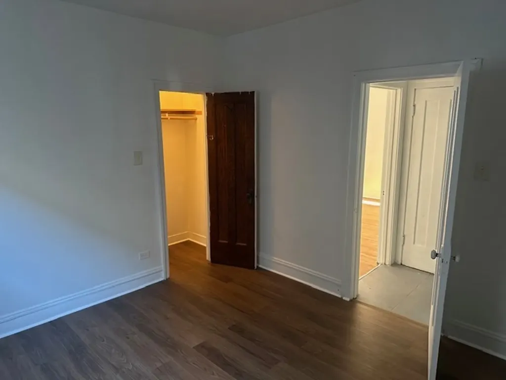1506 North Mayfield Avenue Chicago IL 60651
