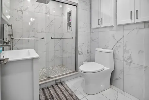 9447 Meadow Lane Des Plaines IL 60016