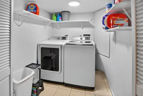 9447 Meadow Lane Des Plaines IL 60016