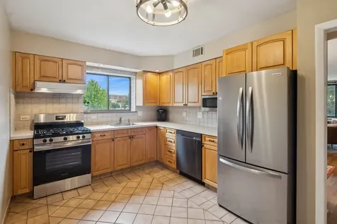 110 South Dunton Avenue Arlington Heights IL 60005