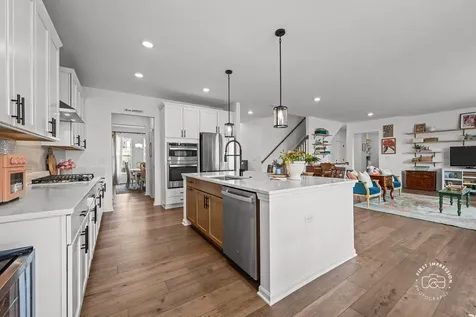 115 Piper Glen Avenue Oswego IL 60543
