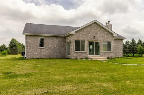 16649 Beaverton Road Capron IL 61012