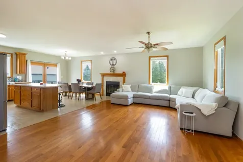 16649 Beaverton Road Capron IL 61012