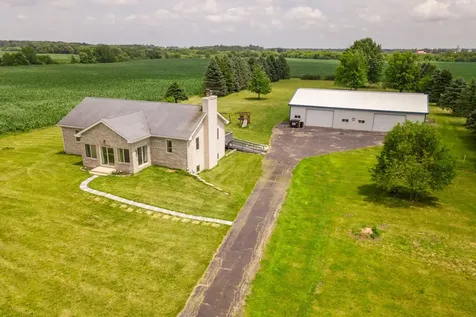 16649 Beaverton Road Capron IL 61012