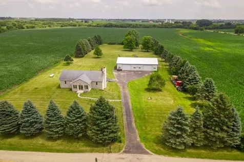 16649 Beaverton Road Capron IL 61012