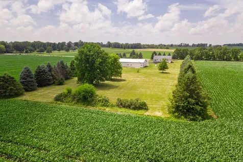 16649 Beaverton Road Capron IL 61012