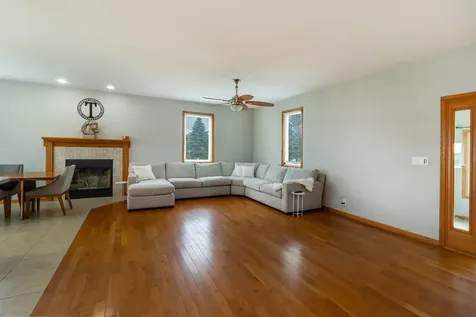 16649 Beaverton Road Capron IL 61012