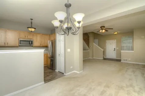 1484 Cambria Drive Dekalb IL 60115