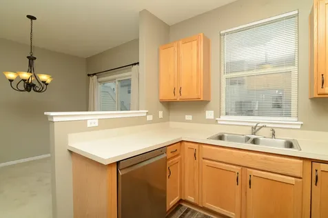 1484 Cambria Drive Dekalb IL 60115