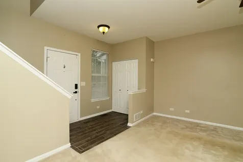 1484 Cambria Drive Dekalb IL 60115