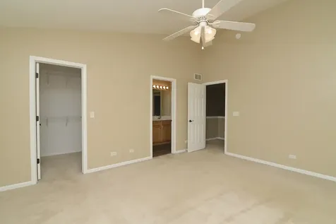1484 Cambria Drive Dekalb IL 60115