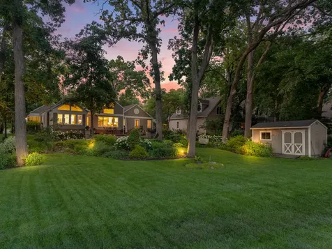 1912 Whispering Oaks Lane Sugar Grove IL 60554