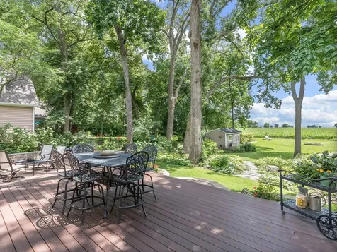 1912 Whispering Oaks Lane Sugar Grove IL 60554