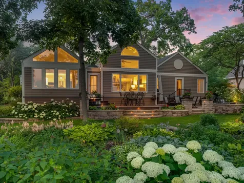 1912 Whispering Oaks Lane Sugar Grove IL 60554