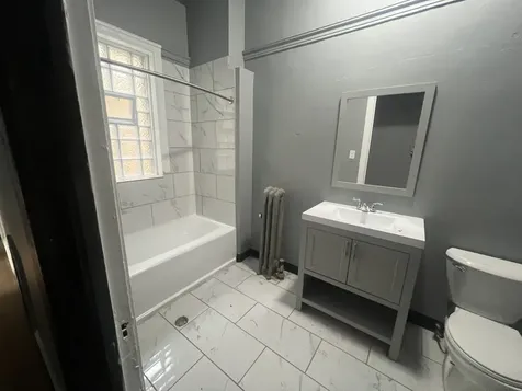 4958 South Michigan Avenue Chicago IL 60615