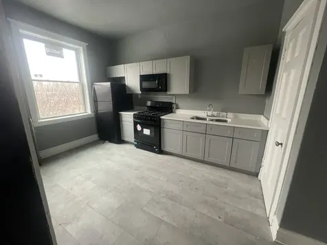 4958 South Michigan Avenue Chicago IL 60615
